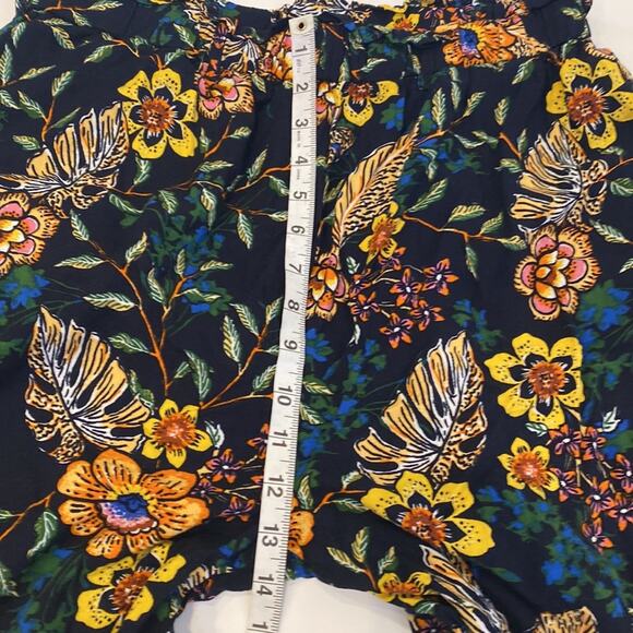 Miss Selfie Wide Leg Floral Casual Boho Stretchy Pants Rayon EUC Sz XL Rayon - Picture 10 of 13